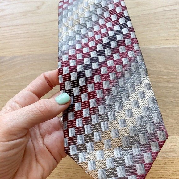 ALEXANDER JULIAN COLOURS Men's Multi Striped Handmade Polyester Necktie sz OS - Picture 12 of 14